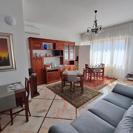 Luciana Bed & Breakfast Fano